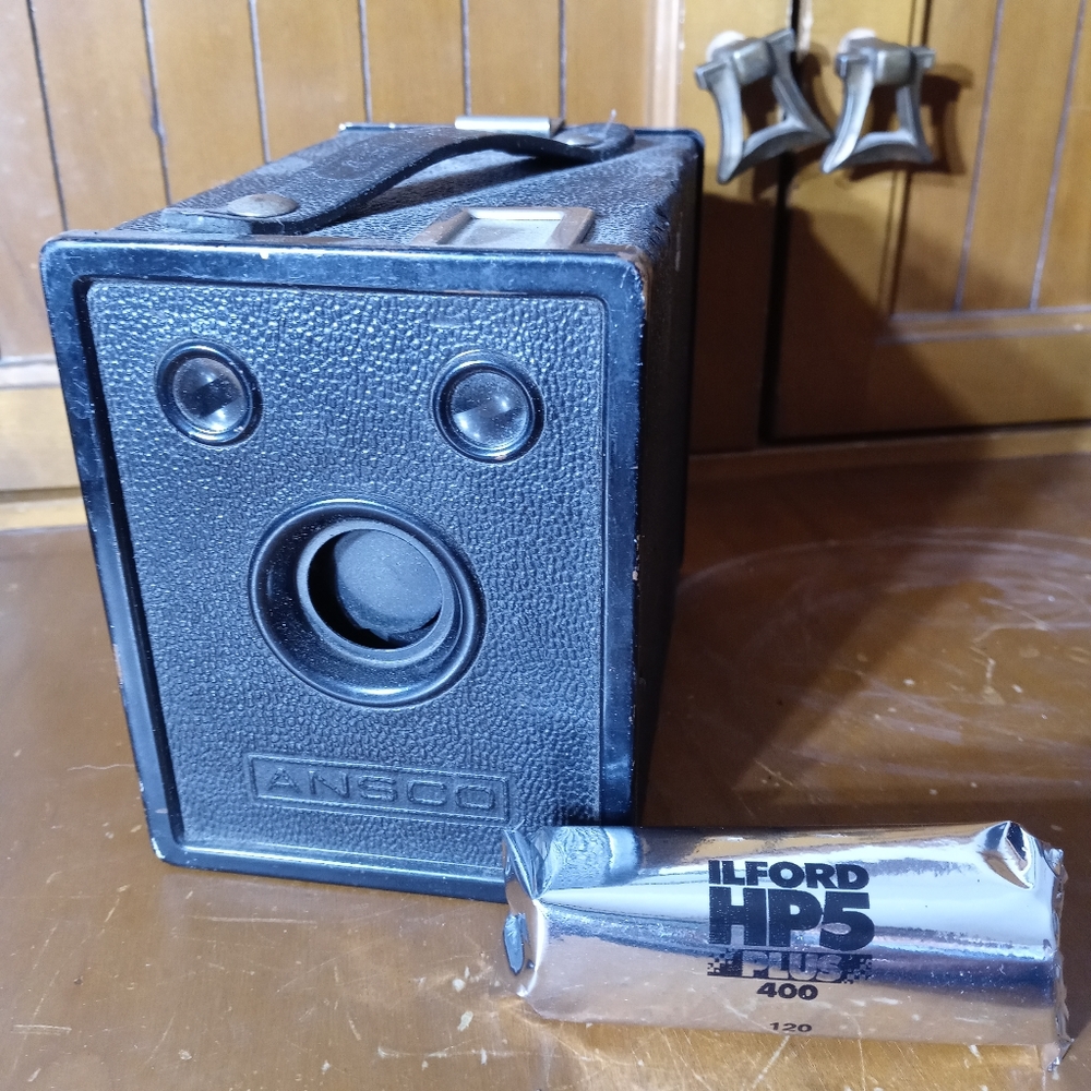 Ansco Box Camera - Picture 5 of 5